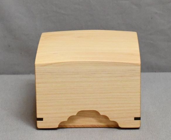本榧の駒箱　四隅落ち　新品　化粧箱付き_画像2