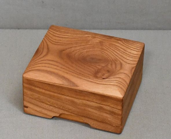 欅の駒箱、横長四面落し。新品._画像1