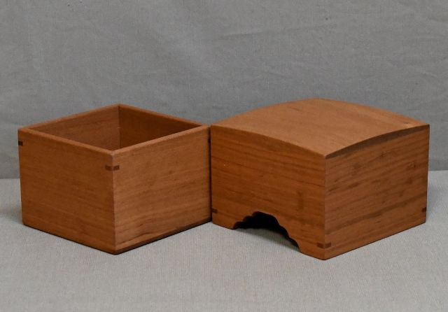 山桜（本桜）材の駒箱　四隅落し　新品 化粧箱付き_画像5