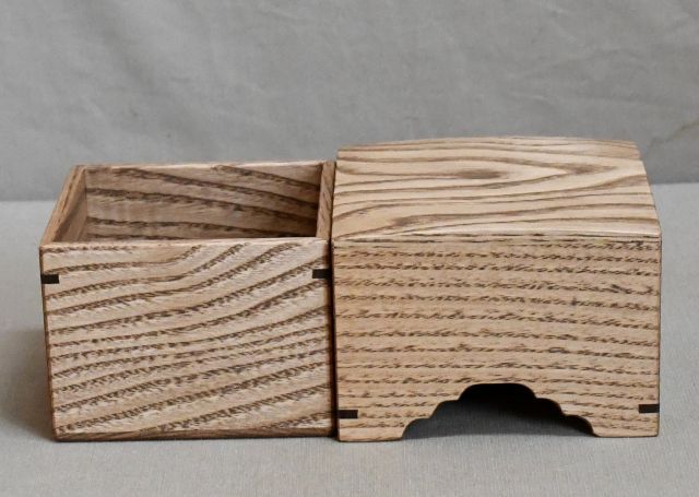 栗材の駒箱　四隅落し　新品　化粧箱付き_画像8