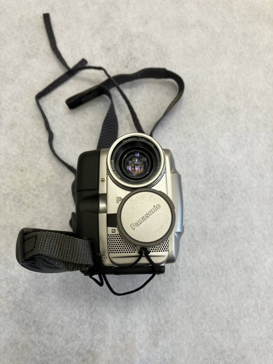 #2237　Panasonic　パナソニック　デジタル　ビデオカメラ　DIGICAM　NV－DS5　中古品　ジャンク品_画像7