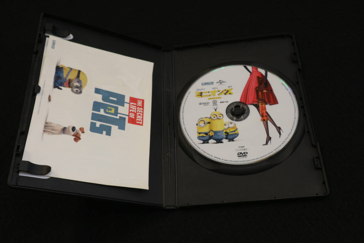 DVD ミニオンズ　71237 UNIVERSAL _画像2