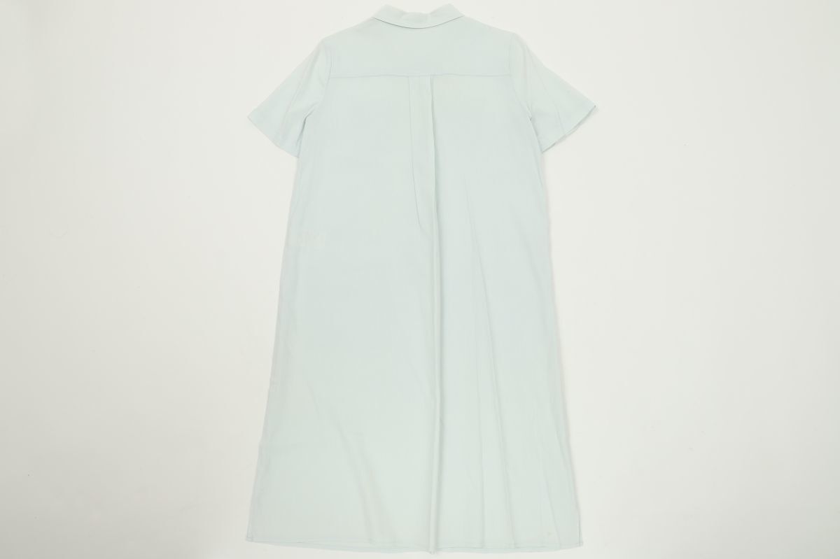 中古品★ theory luxe セオリーリュクス ★前ボタン半袖麻ワンピース 38 サイズM【03-4205501】ライトブルー薄水色【本物保証】_画像3