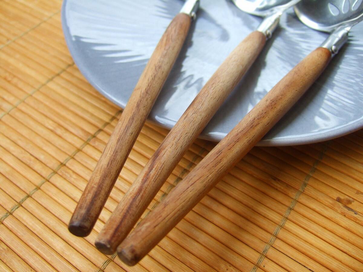 ちりれんげ チリレンゲ 穴あき×１ 木製柄+ステンレス 湯豆腐 鍋料理 お玉 豆腐すくい 和食 カトラリー _画像3