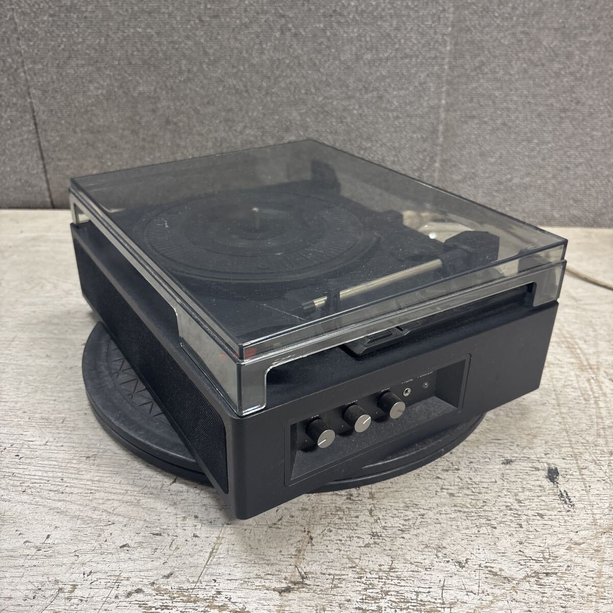 RD11-76 激安 DONNER DP-100 TURNTABLE PLAYER レコードプレーヤー 通電OK 箱付き 中古現状品 ※3回再出品で処分_画像6
