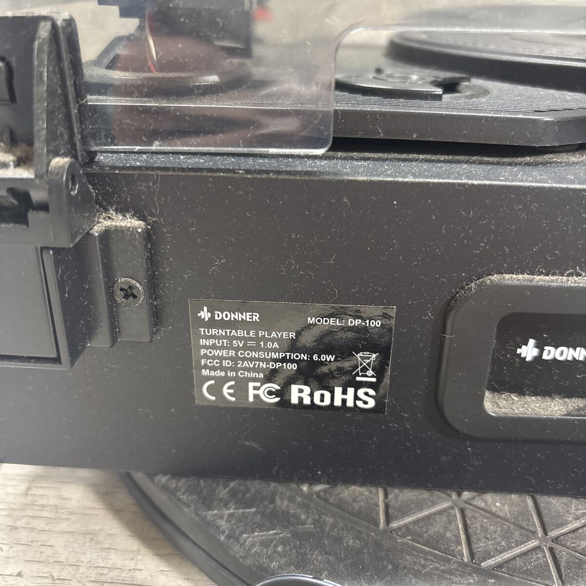 RD11-76 激安 DONNER DP-100 TURNTABLE PLAYER レコードプレーヤー 通電OK 箱付き 中古現状品 ※3回再出品で処分_画像9