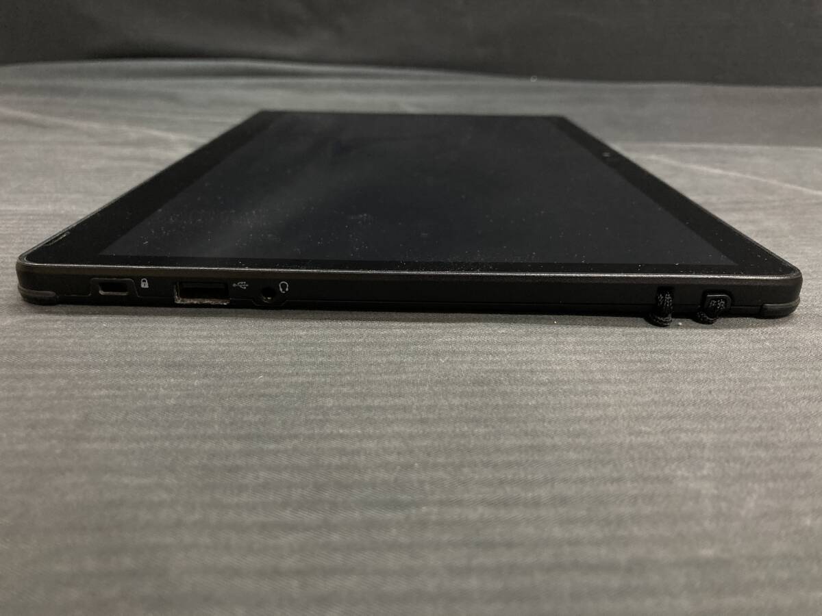 【バッテリー良好♪】美品/富士通 ARROWS Tab Q738/SB[8世代/Core i5-8350U 1.7GHz/RAM:8GB/SSD:128GB/13.3in] Win11 Office AC付 動作品⑤_画像2