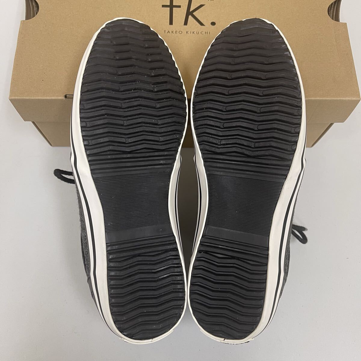 【未使用】tk.TAKEO KIKUCHI ミドルカットスニーカー グレーメブラック 25,5cm ティーケータケオキクチ サイドジップ 美品_画像9