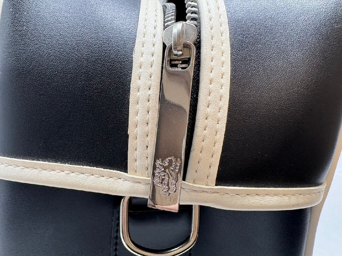 *Pringle Pringle сумка "Boston bag" чёрный серия черный б/у *16875