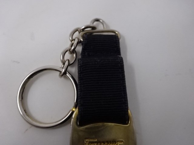 *Salvatore Ferragamo Ferragamo кольцо для ключей оттенок черного б/у *4736