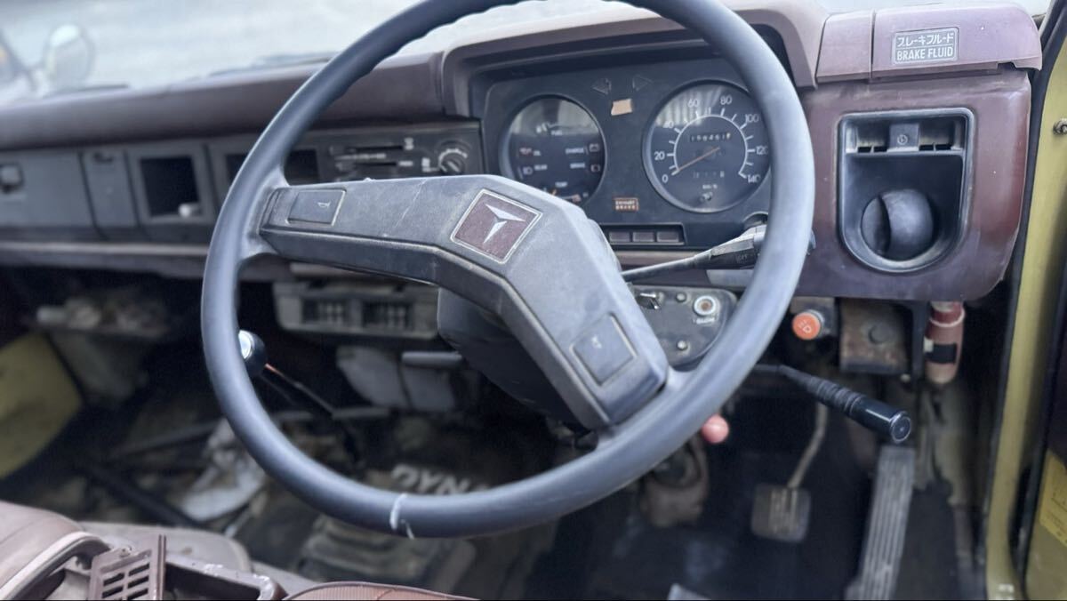 【中古】ダイナ ダンプ トラック BU37 ワイド E/g:3B 始動確認済 書類なしMT 現状_画像7