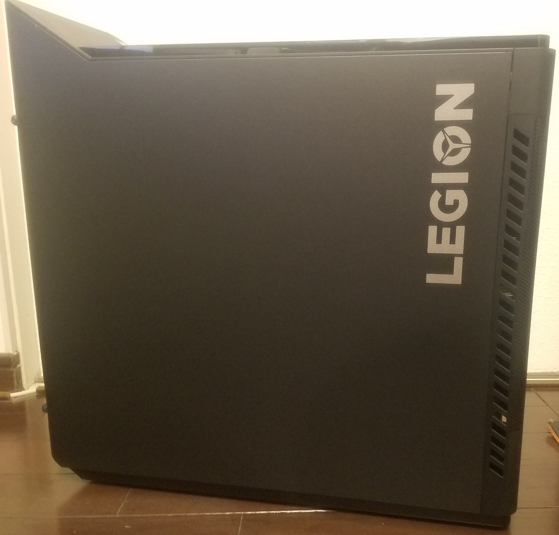 Lenovo LegionT550iブラック【OS・ SSD・HDD無し！】どこか故障！ Core i7 10700(2.90GHz) メモリ16G GeForceRTX2060_画像1