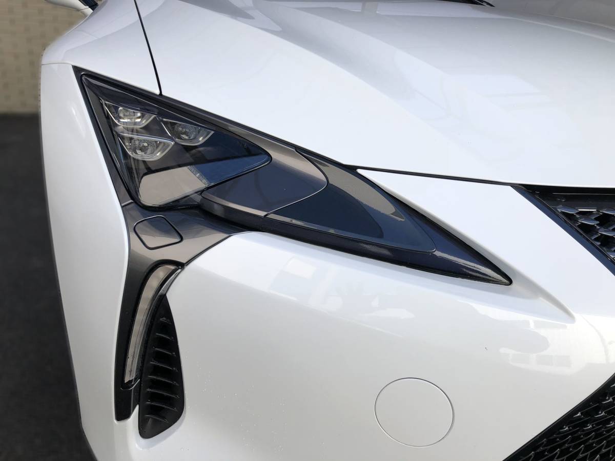 Tint+再利用できる クリアランスランプ スモークフィルム(Type2) レクサスLC500/LC500h URZ100/GWZ100 ヘッドライト用 lc_画像2