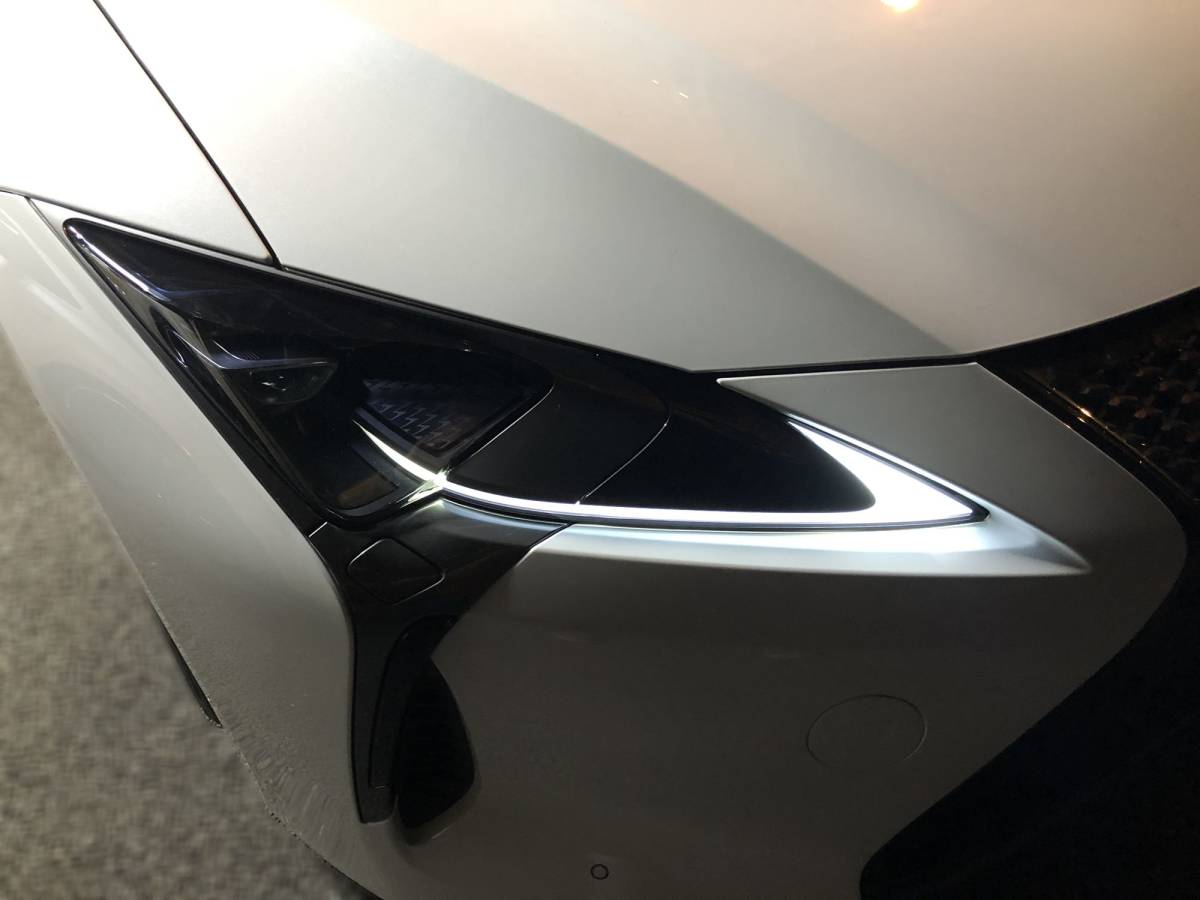 Tint+再利用できる クリアランスランプ スモークフィルム(Type2) レクサスLC500/LC500h URZ100/GWZ100 ヘッドライト用 lc_画像10