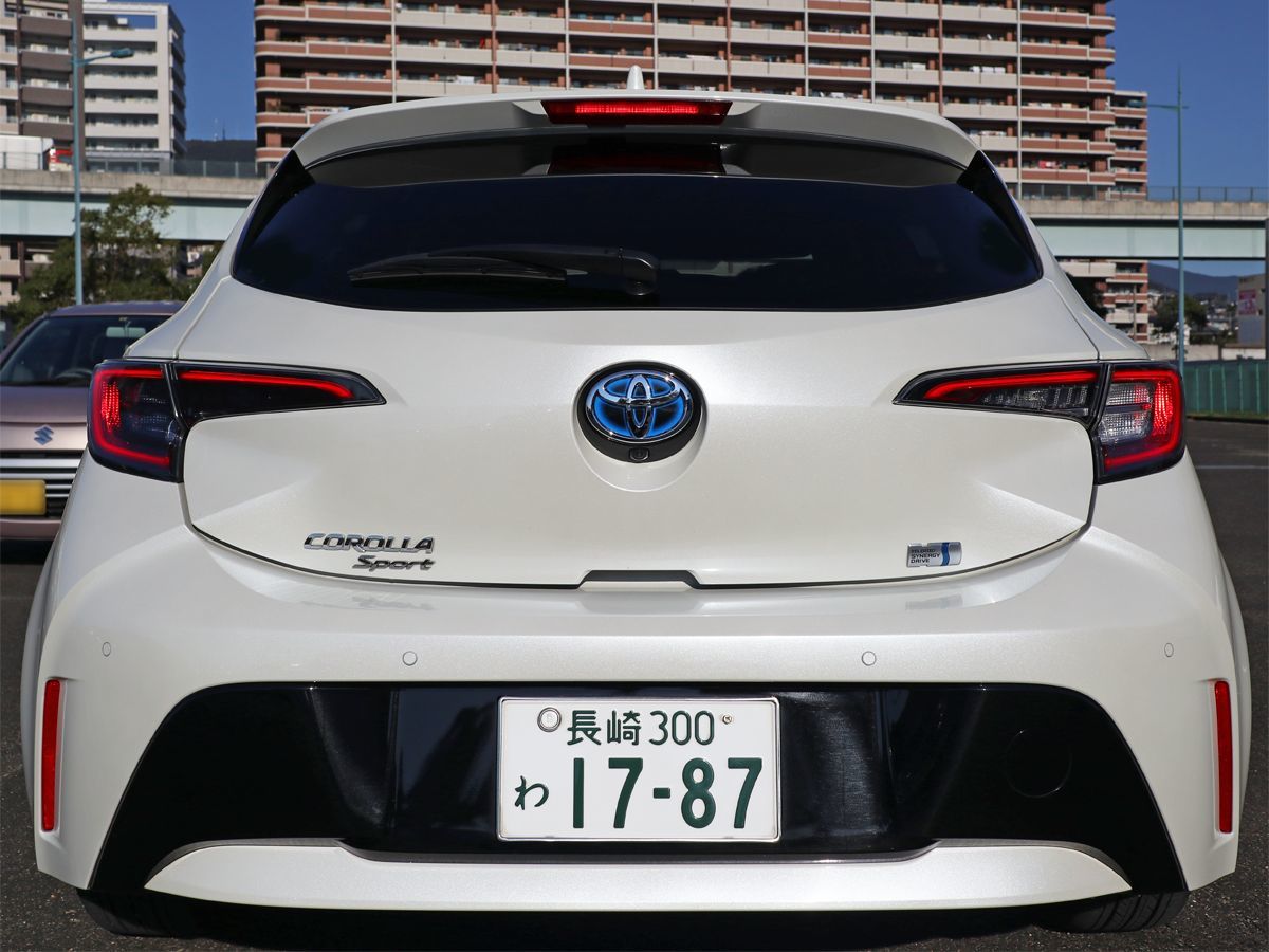 Tint+再使用できるテールランプ スモークフィルム(Type2：ウィンカー/バックランプのみ)カローラスポーツNRE210H/NRE214H/ZWE211H/ZWE213H_画像9