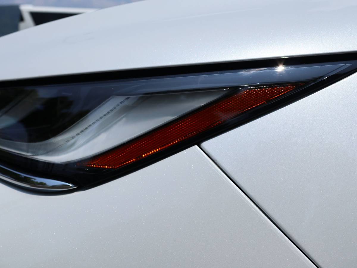 Tint+カット済み アイライン スモークフィルム ハリアー 80系 ヘッドライト(サイドマーカー部のみ覆うタイプ) MXUA80/MXUA85/AXUH80/AXUH85_画像8