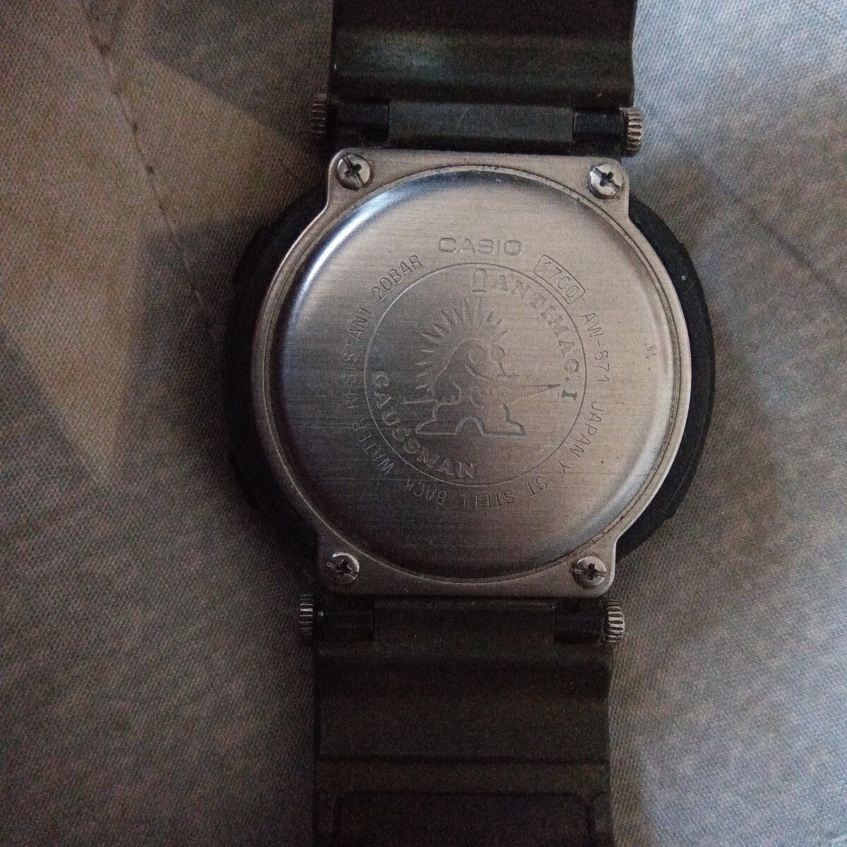 CASIOカシオ G-SHOCK 1700 AW-571 ガウスマン ANTIMAG.I 電池切れ 不動品動作未確認／取説付き_画像3