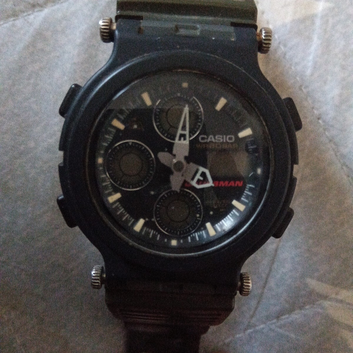 CASIOカシオ G-SHOCK 1700 AW-571 ガウスマン ANTIMAG.I 電池切れ 不動品動作未確認／取説付き_画像4