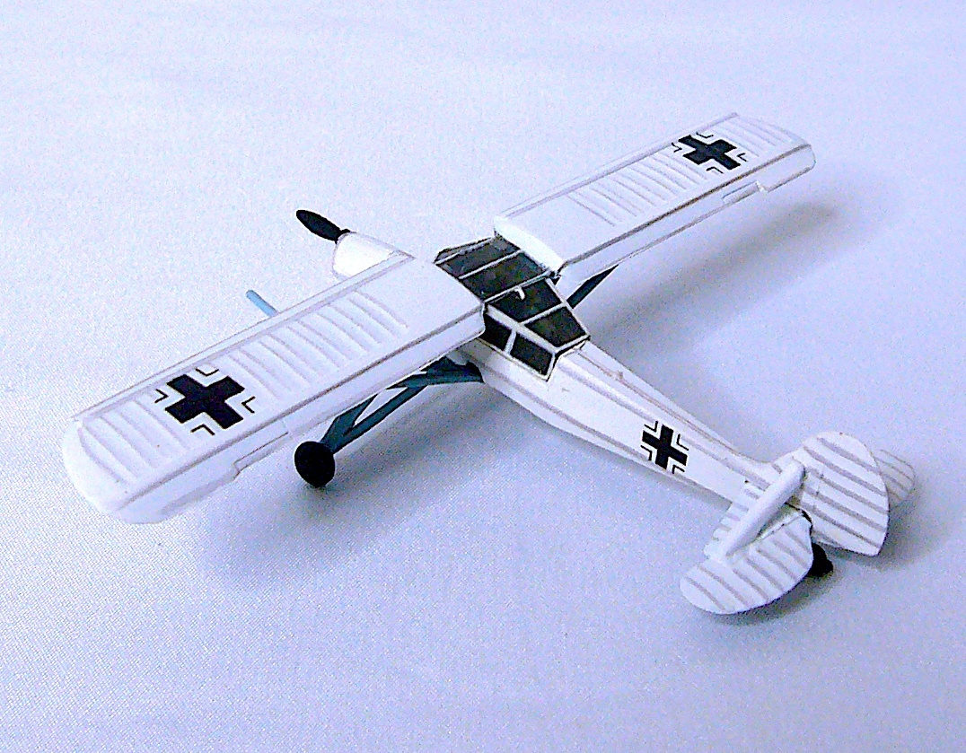 タカラ/MYKデザイン 1/144 フィーゼラー シュトルヒ ワールド タンク ミュージアム 塗装済み完成品/デカール 4個 まとめ売り 未使用_画像3