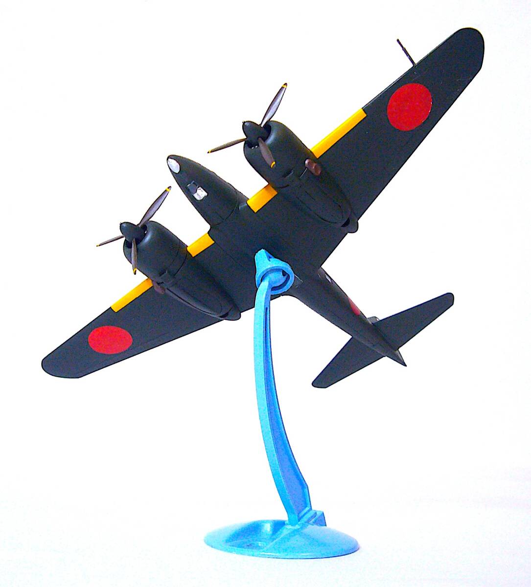 エルエス 1/72 三菱 キ46 百式司令部偵察機 III 型 特攻機 （振武桜特別攻撃隊 ト-47） プラモデル 塗装済み完成品 箱なし_画像8