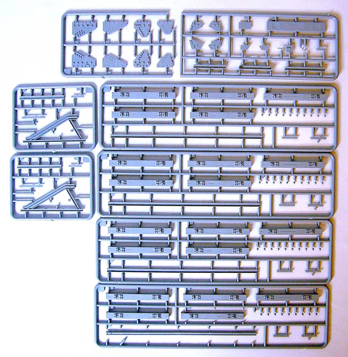 ミニアート 1/35 鉄道線路 & 車止めセット (ヨーロッパゲージ) プラモデル 未使用 未組立_画像6