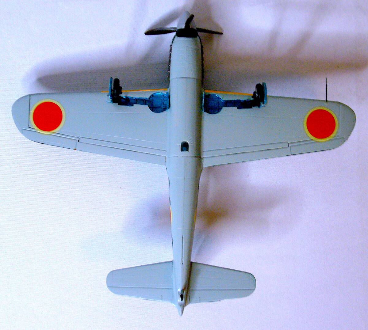 フジミ/ハセガワ 1/72 川西 紫電改 21型 & 空技廠/愛知 彗星12型 横須賀海軍航空隊 プラモデル 塗装済み完成品 2個まとめ売り 箱なし_画像10