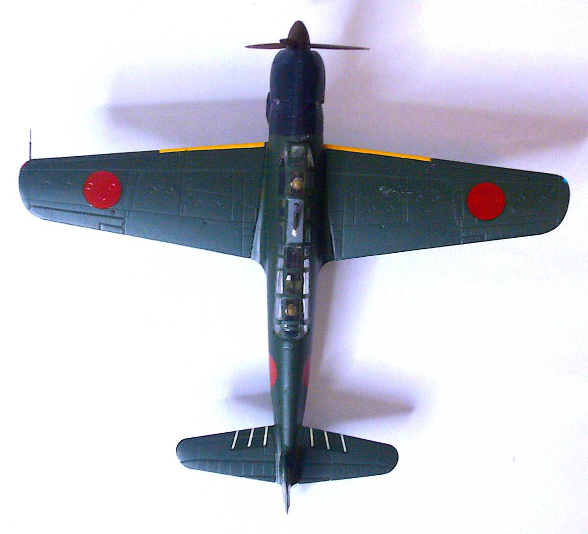 フジミ/ハセガワ 1/72 中島 彩雲11型 30㎜斜銃装備 & 三菱 雷電21型 20㎜斜銃装備 プラモデル 塗装済み完成品 2個まとめ売り 箱なし_画像4