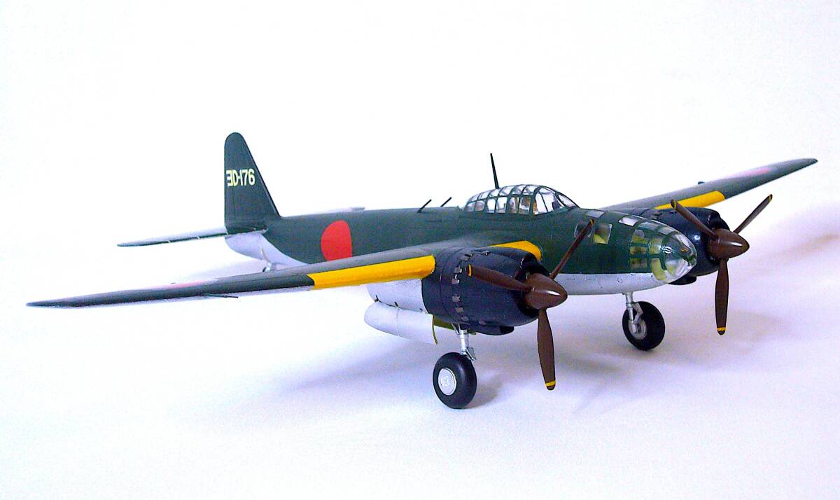 フジミ/ハセガワ 1/72 中島 J1N1-S 月光11型前期型 & 空技廠 P1Y1-S 銀河11型 夜間戦闘機 プラモデル 塗装済み完成品 2個まとめ売り 箱なし_画像8
