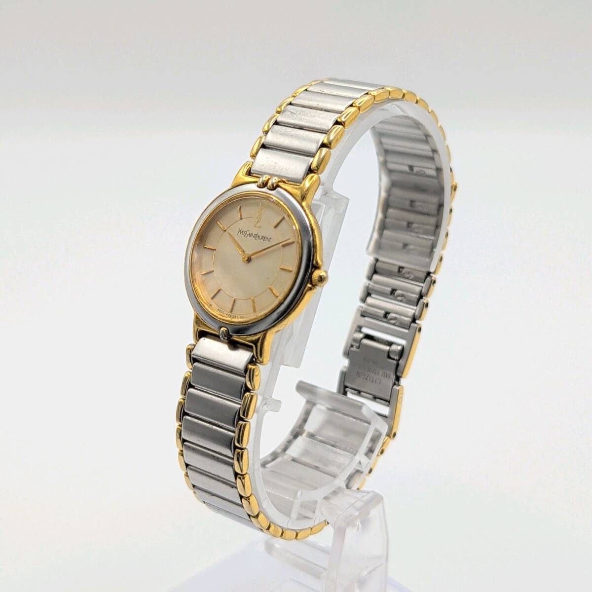 YVES SAINT LAULENT 2200-228481 Y2K 00S イブサンローラン 時計 クオーツ レディース ラウンド シルバー ゴールド ヴィンテージ 不動品_画像3