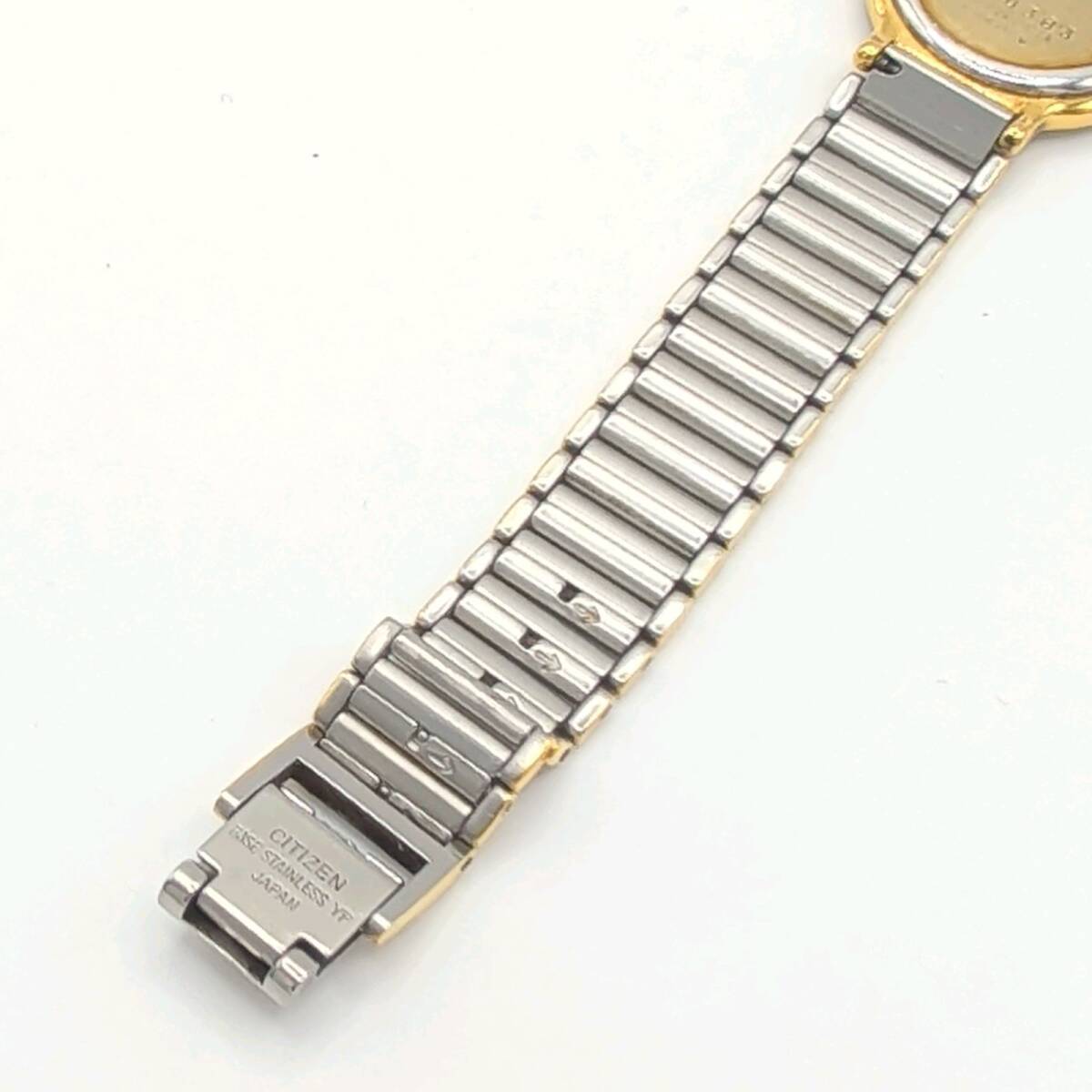 YVES SAINT LAULENT 2200-228481 Y2K 00S イブサンローラン 時計 クオーツ レディース ラウンド シルバー ゴールド ヴィンテージ 不動品_画像9