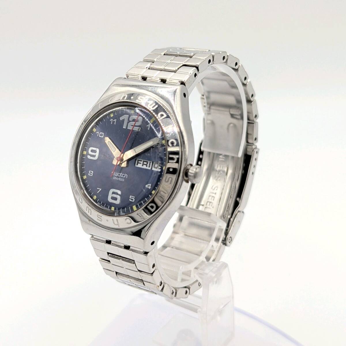 SWATCH Watch QZ Men's Round Silver Navy Day-Date スウォッチ 時計 クオーツ メンズ ラウンド シルバー ネイビー デイデイト 稼働品_画像3