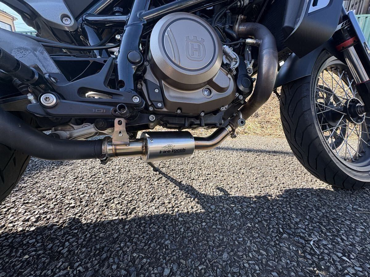 ハスクバーナ　スヴァルトピレン701スタイル　車検R9年6月　程度良好　美車　横浜より 乗って帰れます_画像10