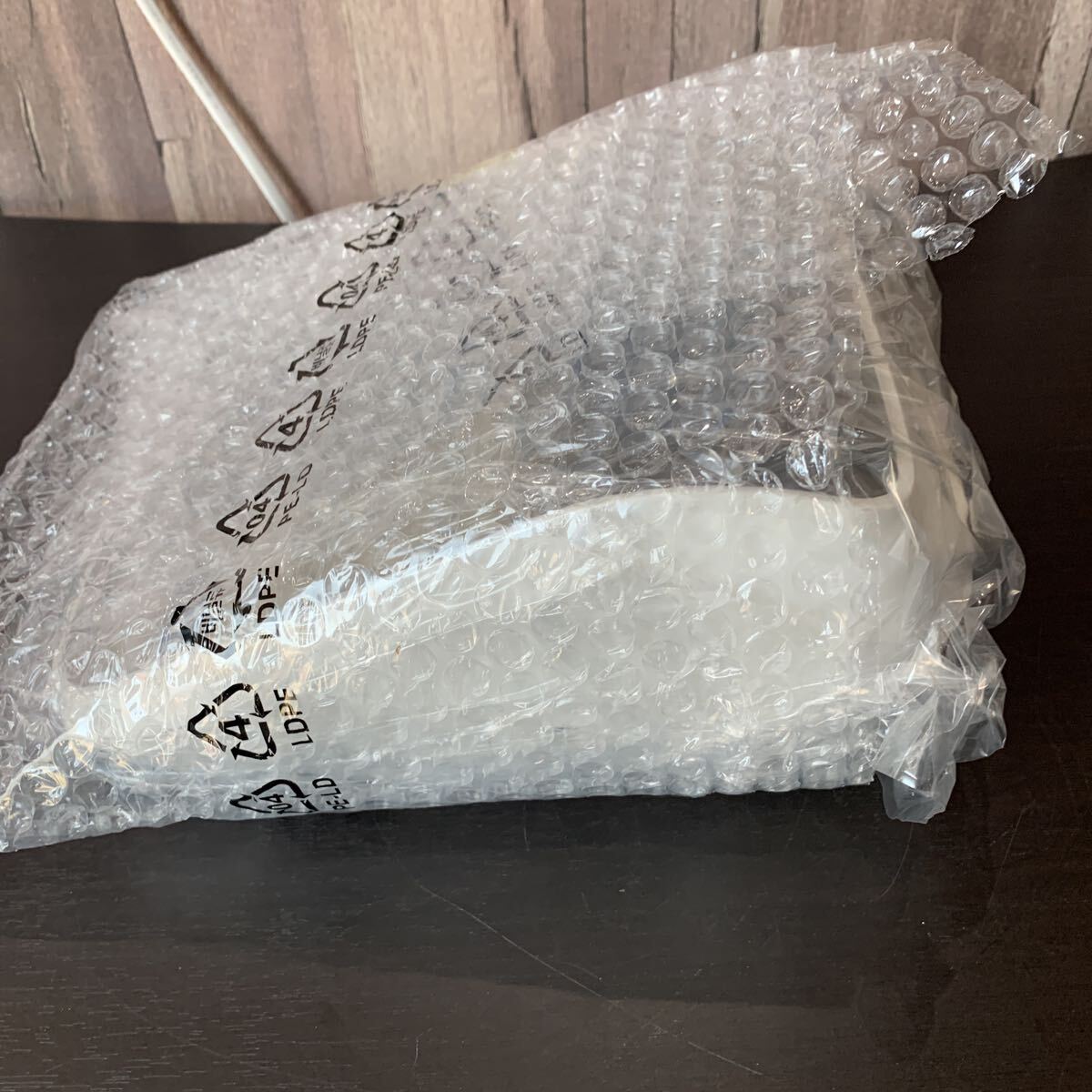 (FUK091) ☆未使用品☆ OMRON オムロン 上腕式血圧計 HEM-8731 健康器具 年式不明 箱入り 中古品_画像6