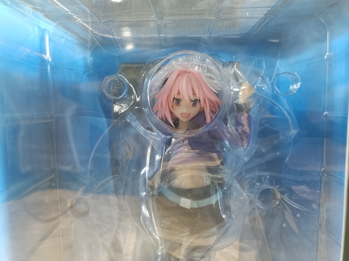 (UK088)1円〜 未開封 コトブキヤ Fate Apocrypha 黒のライダー 塗装完成品 PVC製 フィギュア 1/7スケール フェイト アストルフォ 現状品_画像2