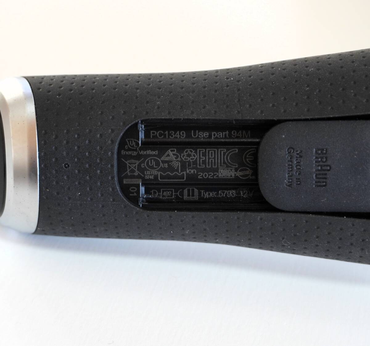 ★【展示品】ブラウン シェーバー/シリーズ９Pro /2022年製/ Type5793/お風呂剃り可/ブラウン最上位モデル (NO8)_画像7