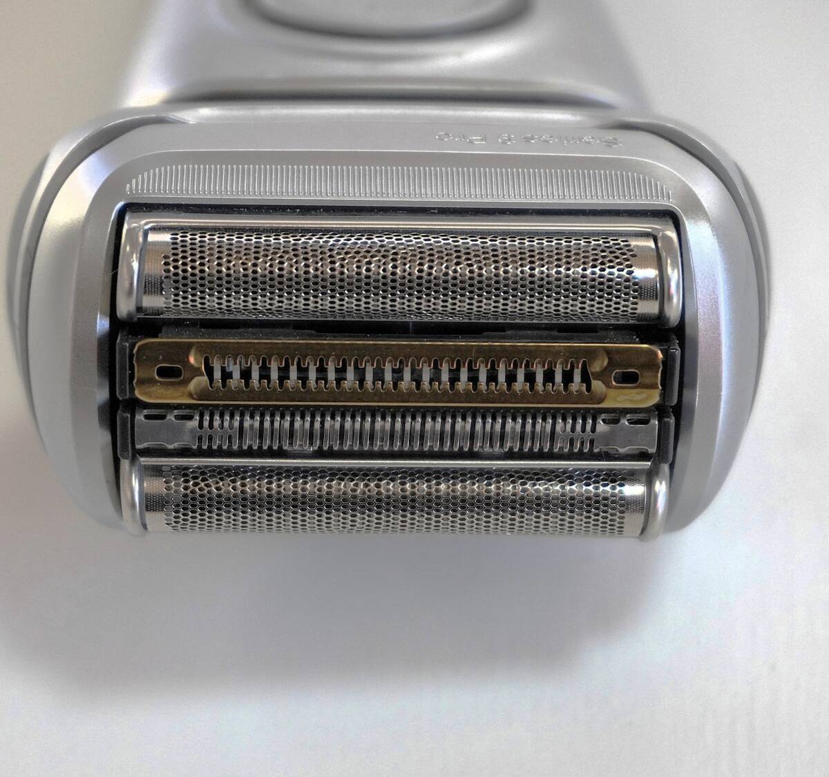 ★【展示品】ブラウン シェーバー/シリーズ９Pro /2022年製/ Type5793/お風呂剃り可/ブラウン最上位モデル (NO8)_画像6