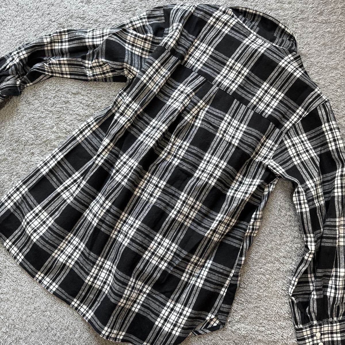 黒白系チェック長袖シャツM★ゆうパケット配送可能★新品14_画像3