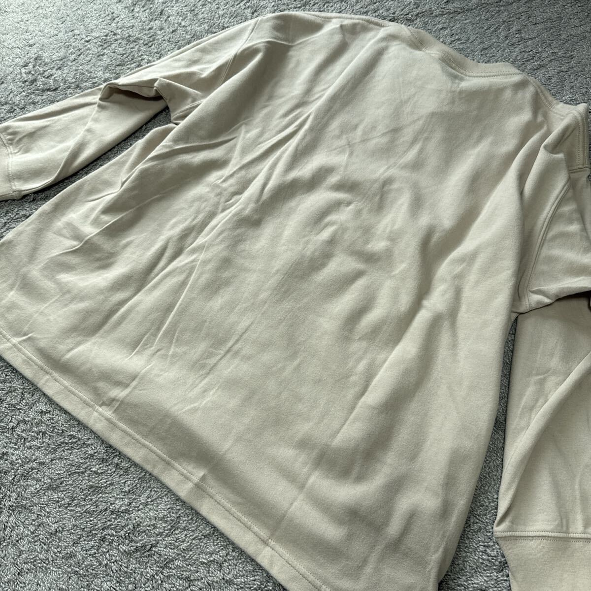 大きいサイズ 毛玉になりにくい襟がよれにくいソフトストレッチ長袖tシャツオフベージュ3L ゆうパケット配送可能 新品 未使用 35_画像3