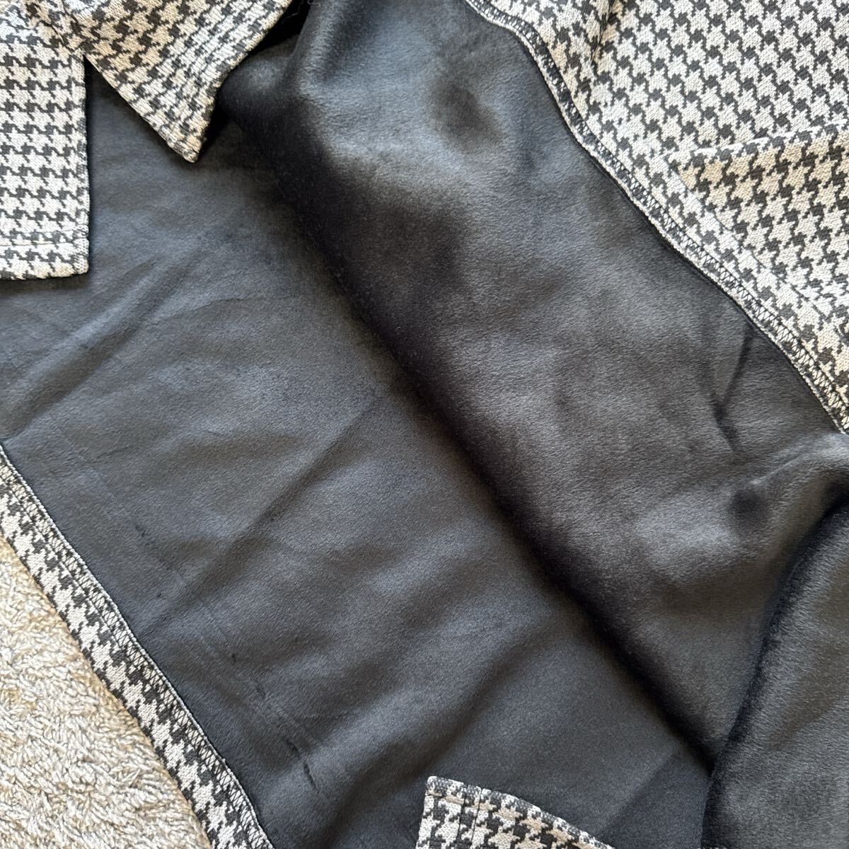 大きいサイズ 内側ベロアボトルネック千鳥柄チュニックグレー3L★ゆうパケット配送可能★新品51_画像3