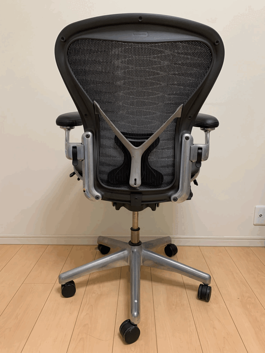 Herman Miller アーロンチェア グラファイト ポリッシュドアルミニウム 本革アーム フル装備 Bサイズ １オーナー 中古美品_画像2