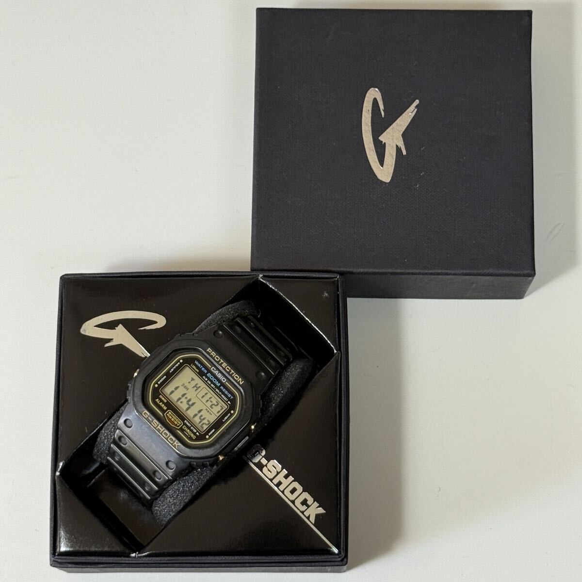 G-SHOCK DW-5600C-9V 901 スピードモデル ゴールドカラー オレンジ豆球 スクリューバック_画像7