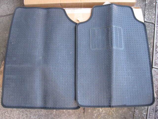 ★汎用カーマット キューワンマット 4P R31-4G (長期保管品)★_画像5