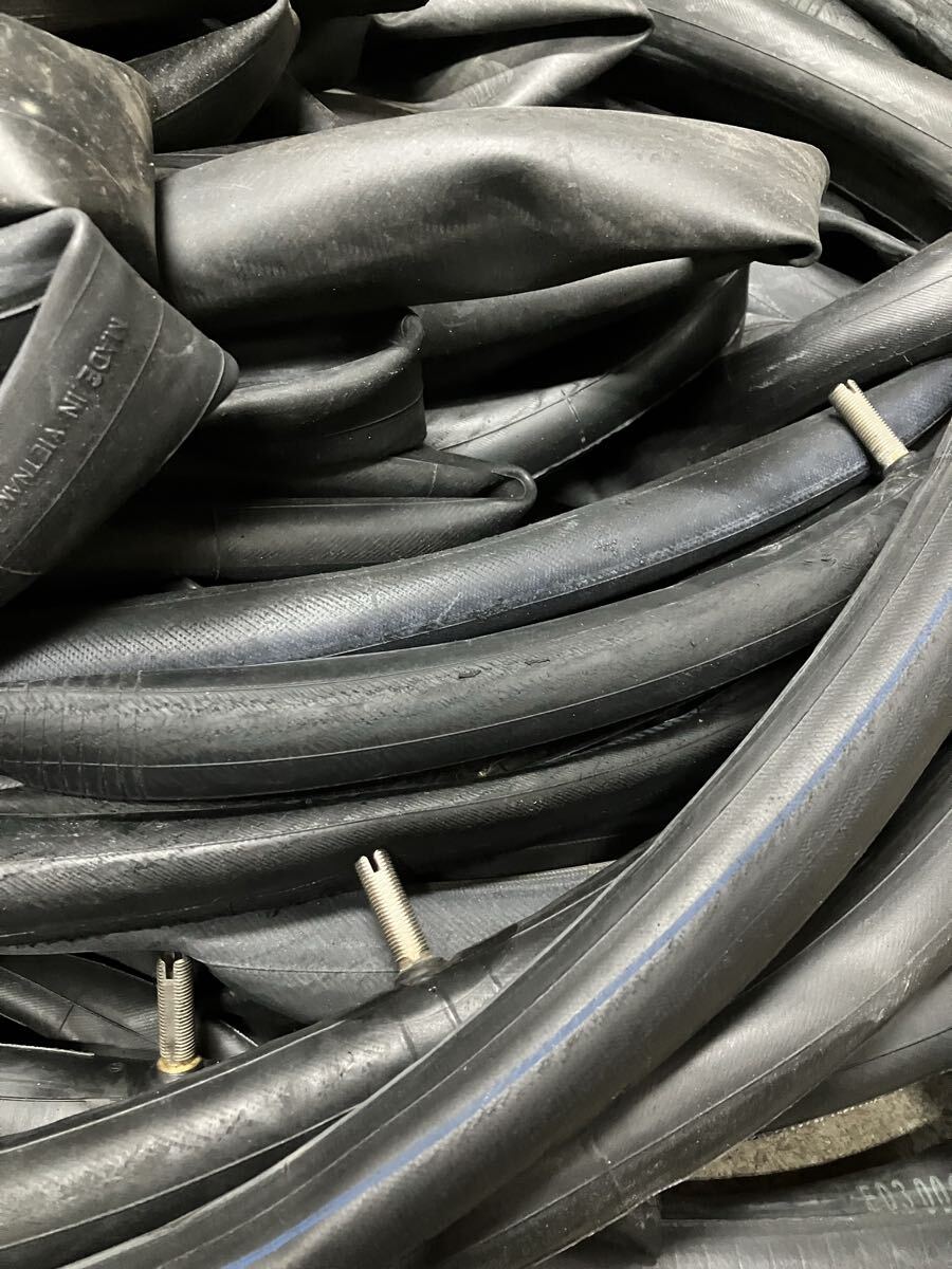 自転車の廃チューブ 25本 新聞配達 トレーニング トラック荷台 健康体操 農園 工作 切断有り_画像2
