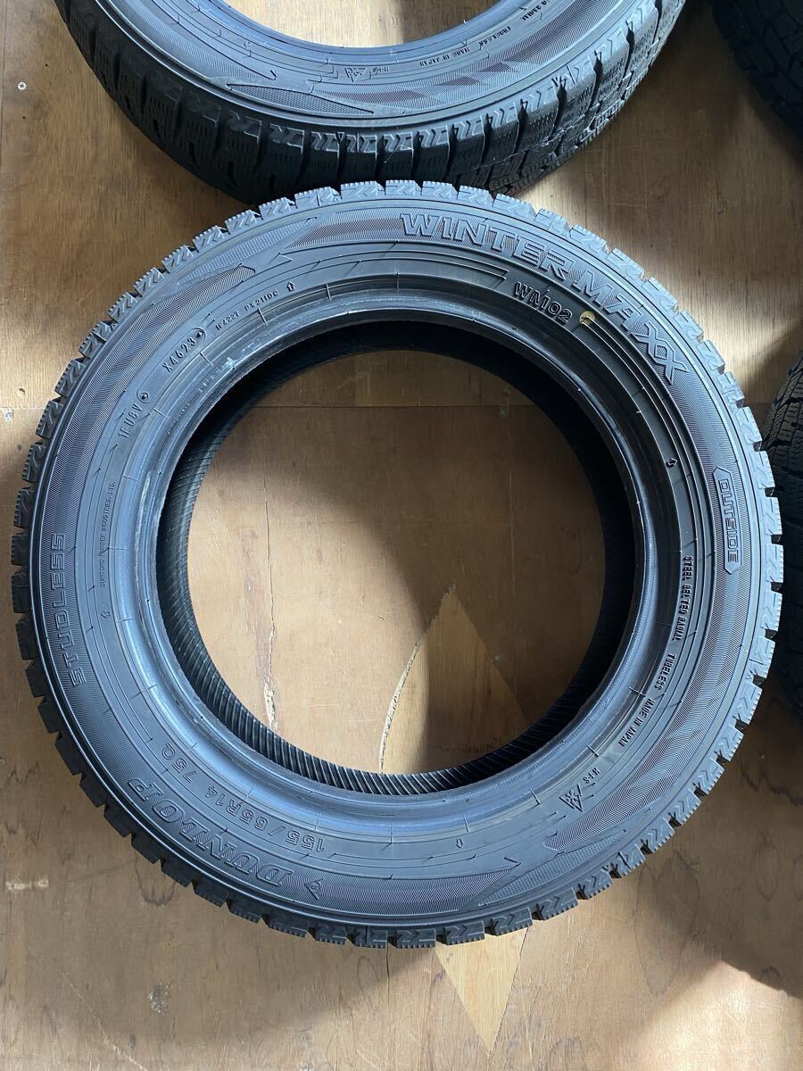 バリ溝 ★2023年製★ 155/65 R14 DUNLOP WINTERMAXX スタッドレスタイヤ_画像3