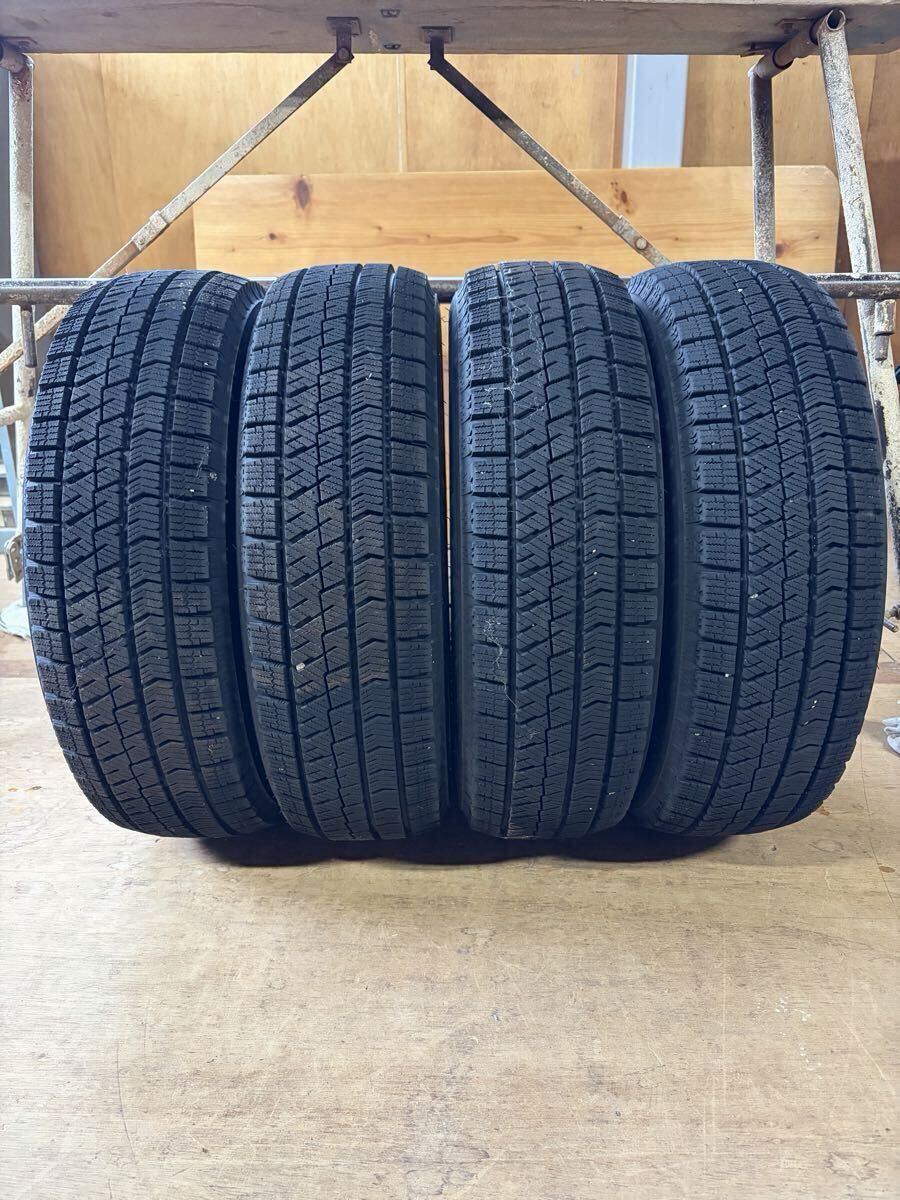 バリ溝　★2023年製★ 155/65 R13 BRIDGESTONE BLIZZAK VRX2 スタッドレス_画像4