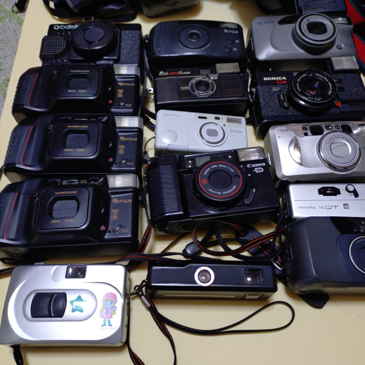 フィルムカメラ等まとめて16台、雲台セット ジャンク扱い_画像2