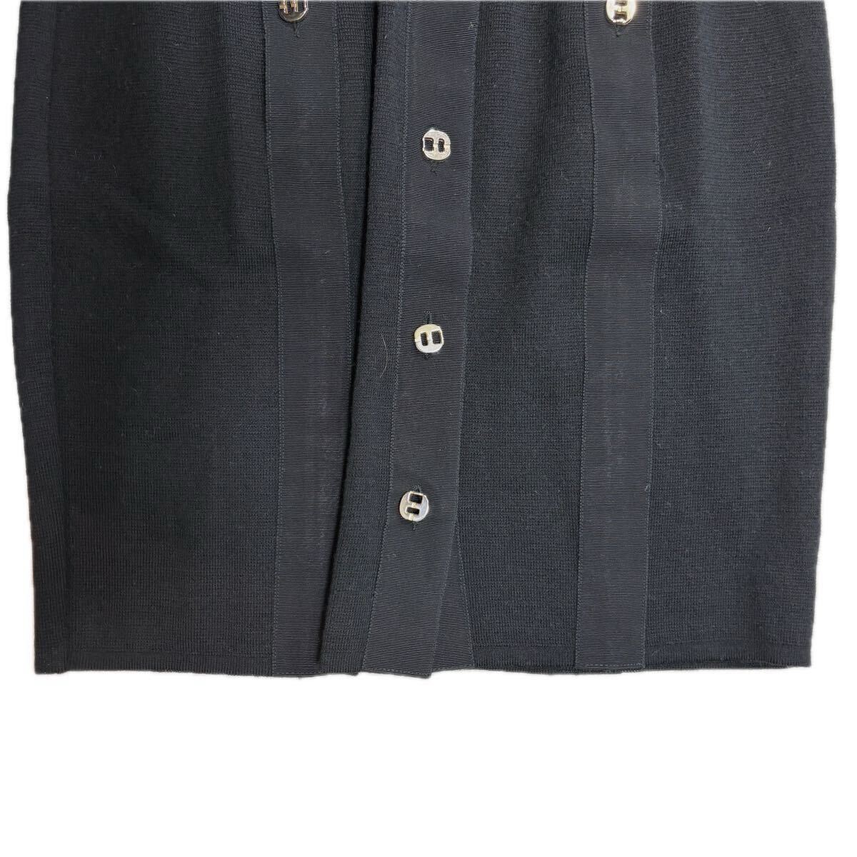 Salvatore Ferragamo Salvatore * Ferragamo MIDI dress б/у одежда vintage Италия черный V шея женский M размер 