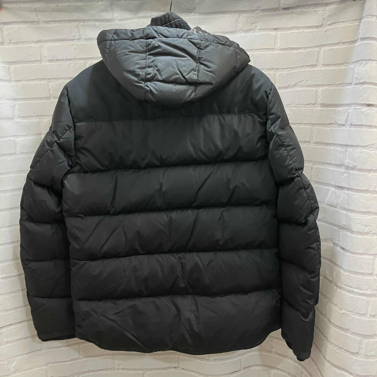 MONCLER / モンクレール / G32-003 / ダウンジャケット / サイズL / ブラック_画像2