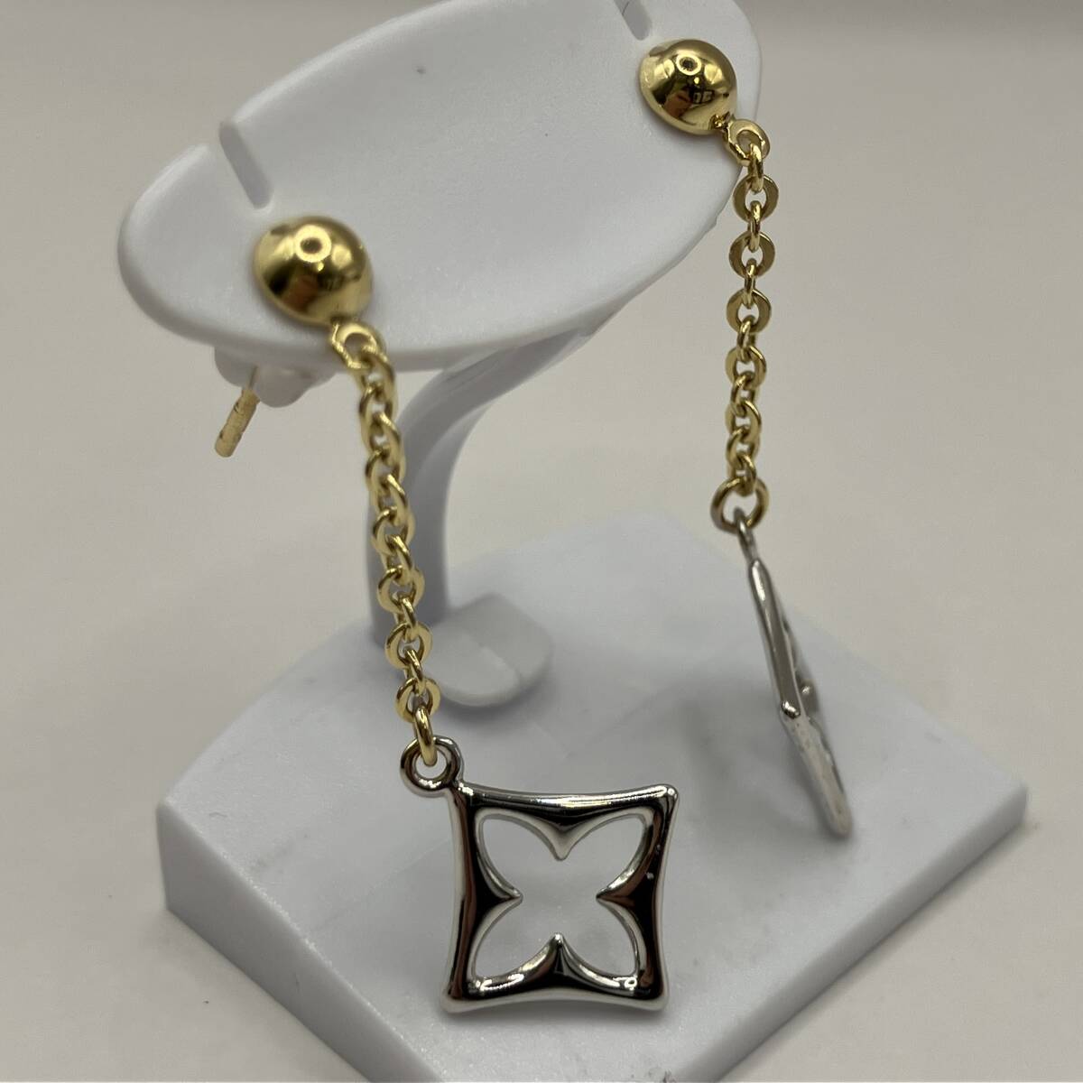 本体のみ K18 18金 ゴールド 総重量約 1.1g ロングピアス_画像3