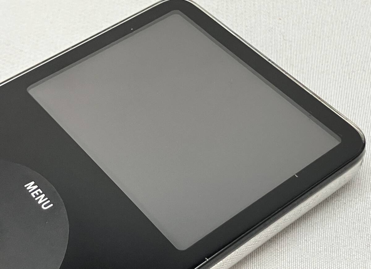 ジャンクC★Apple iPod classic 30GB ブラック 第5.5世代 MA446J/A_画像4